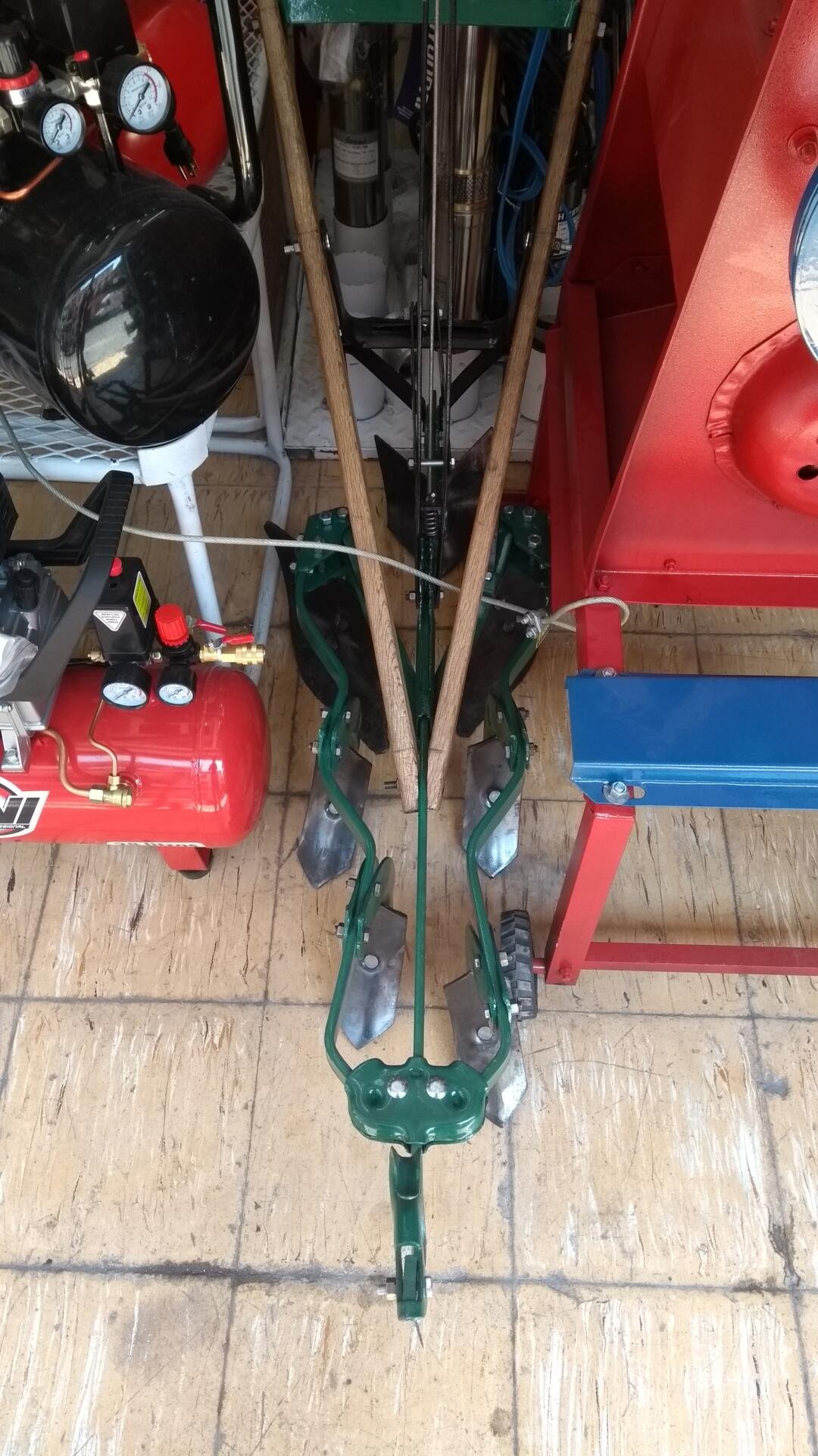 CULTIVADOR DE TIRO ANIMAL