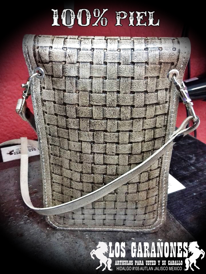 Bolsos de piel cincelados personalizados