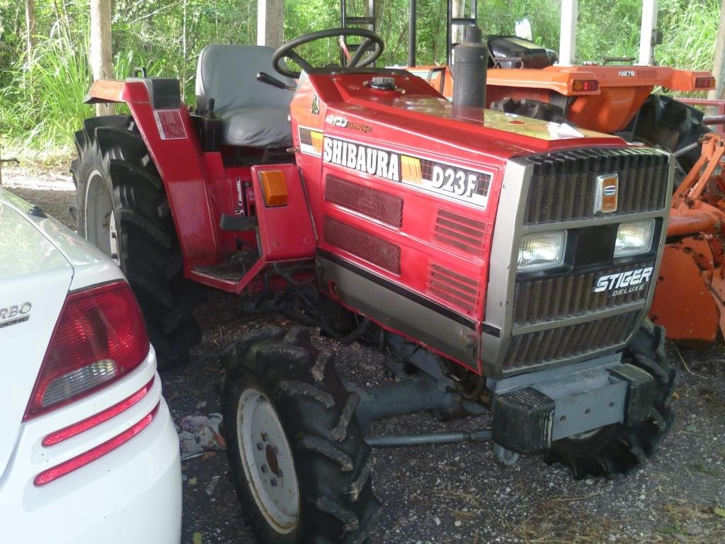 TRACTORES AGRÍCOLAS JAPONESES REMATO