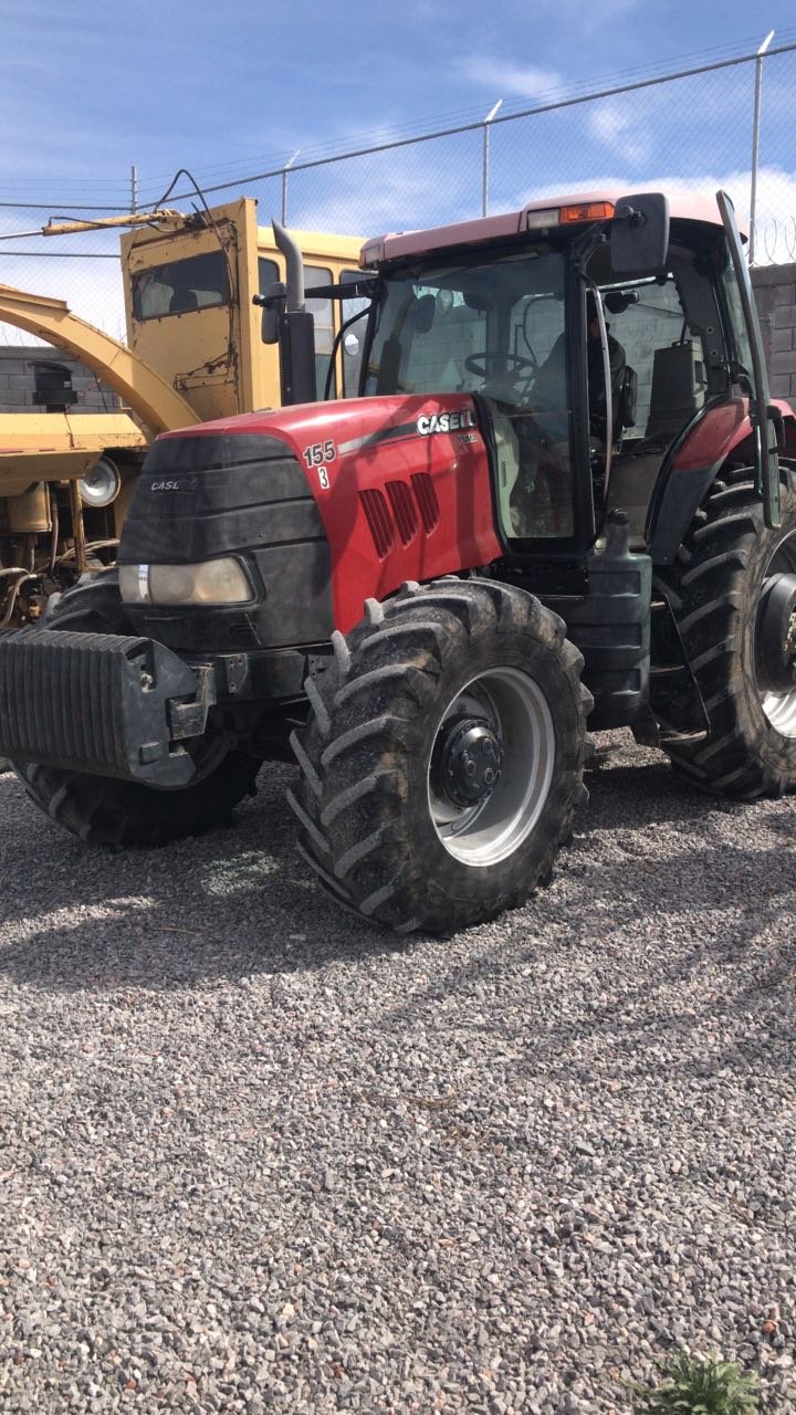 TRACTOR CASE IH PUMA 155 HP CON CABINA